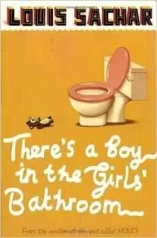 THERE´S A BOY IN THE GIRL´S BATHROOM